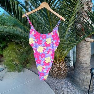 Refuge one piece swimsuit size XL